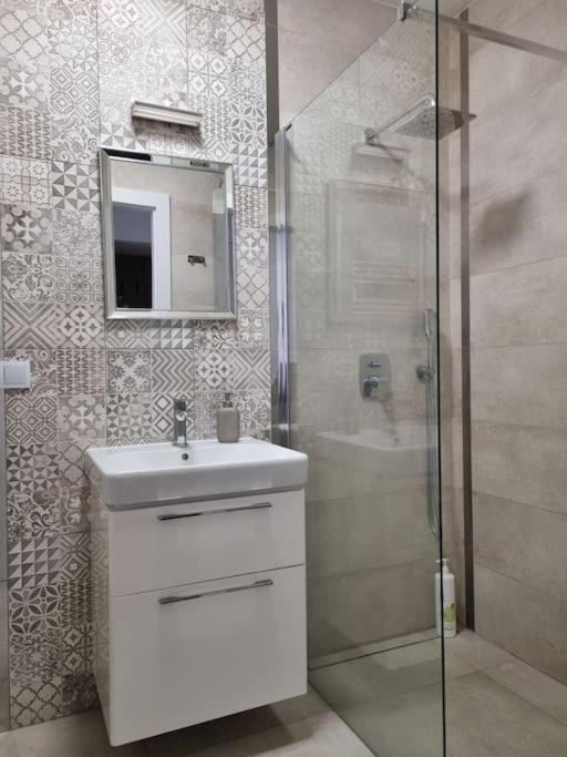 Apartament Rejtana Leszno  Exteriör bild